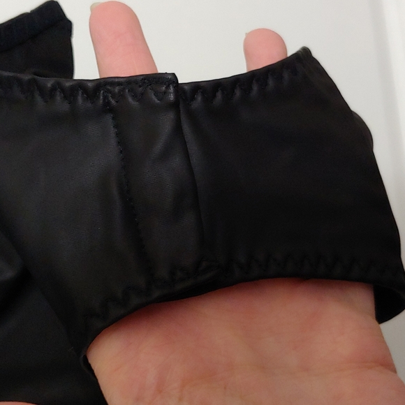 🖤 La Senza Bodysuit - NWT - Picture 3 of 12